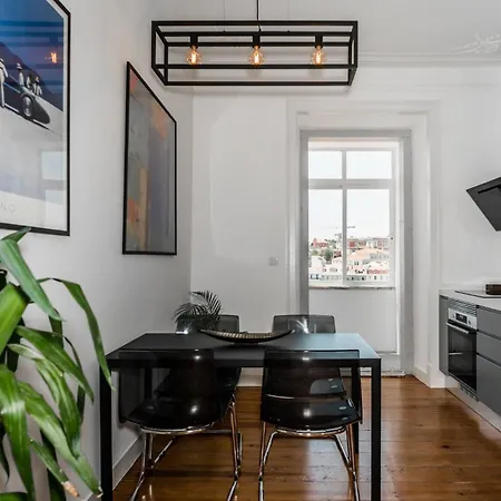 Downtown Castle And River View * Lizbona