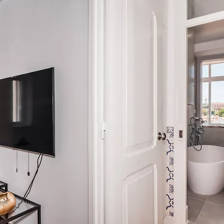 Downtown Castle And River View Appartement