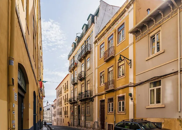Downtown Castle And River View Lisboa