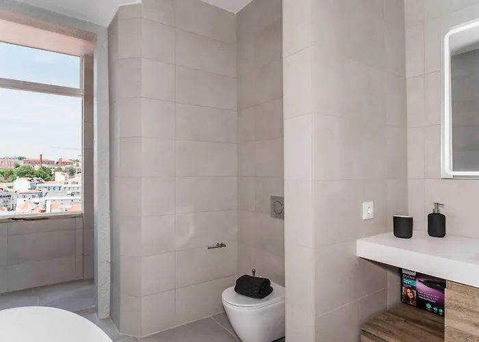 Downtown Castle And River View Apartamento